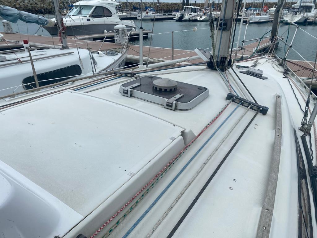 slider 15 Beneteau First 30 E